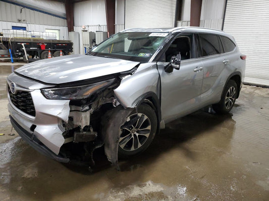 2022 TOYOTA HIGHLANDER HYBRID XLE VIN:5TDGBRCH4NS546206
