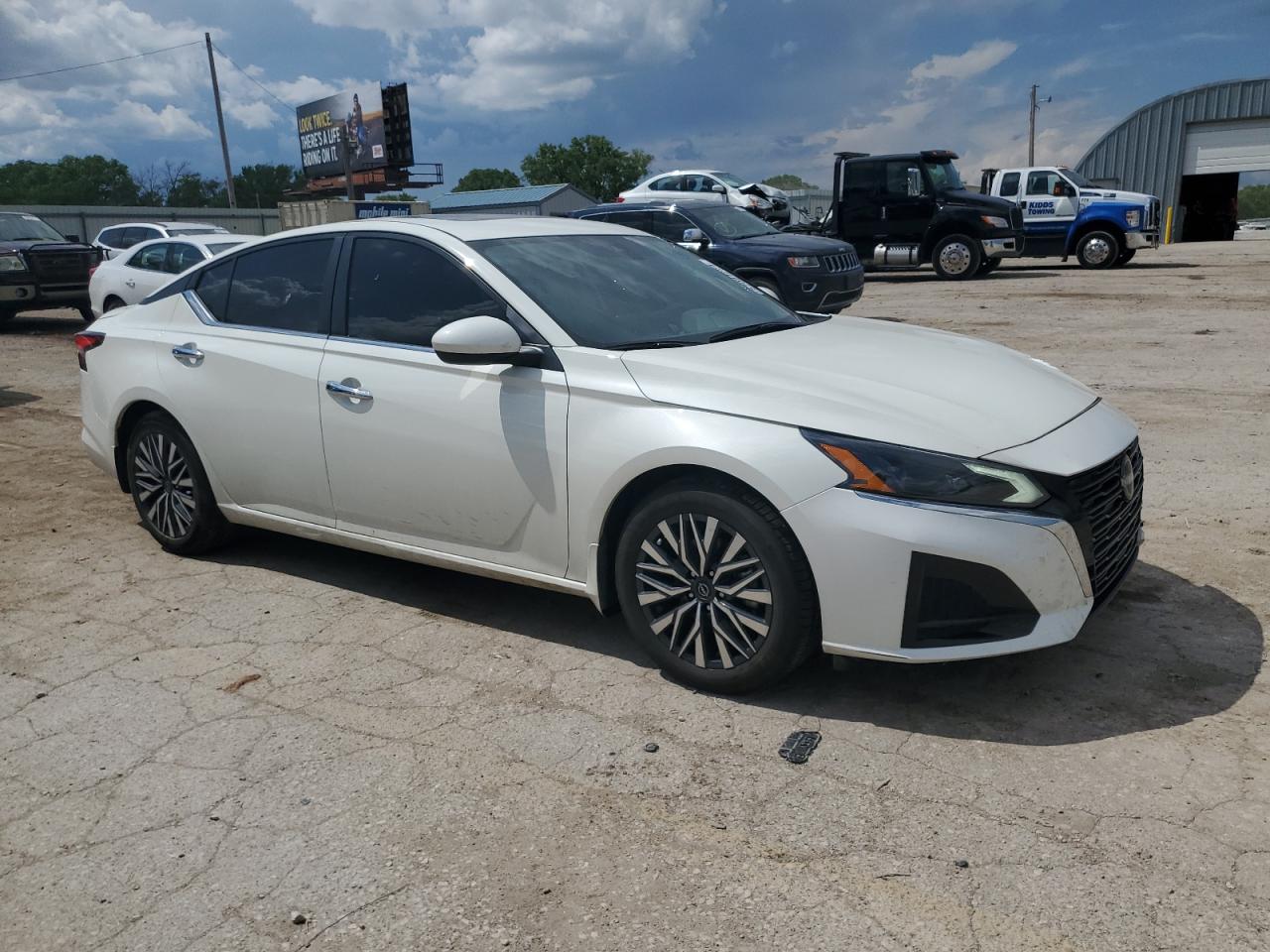 2023 NISSAN ALTIMA SV VIN:1N4BL4DV2PN396562