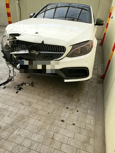 2015 Mercedes-Benz C 250 VIN: