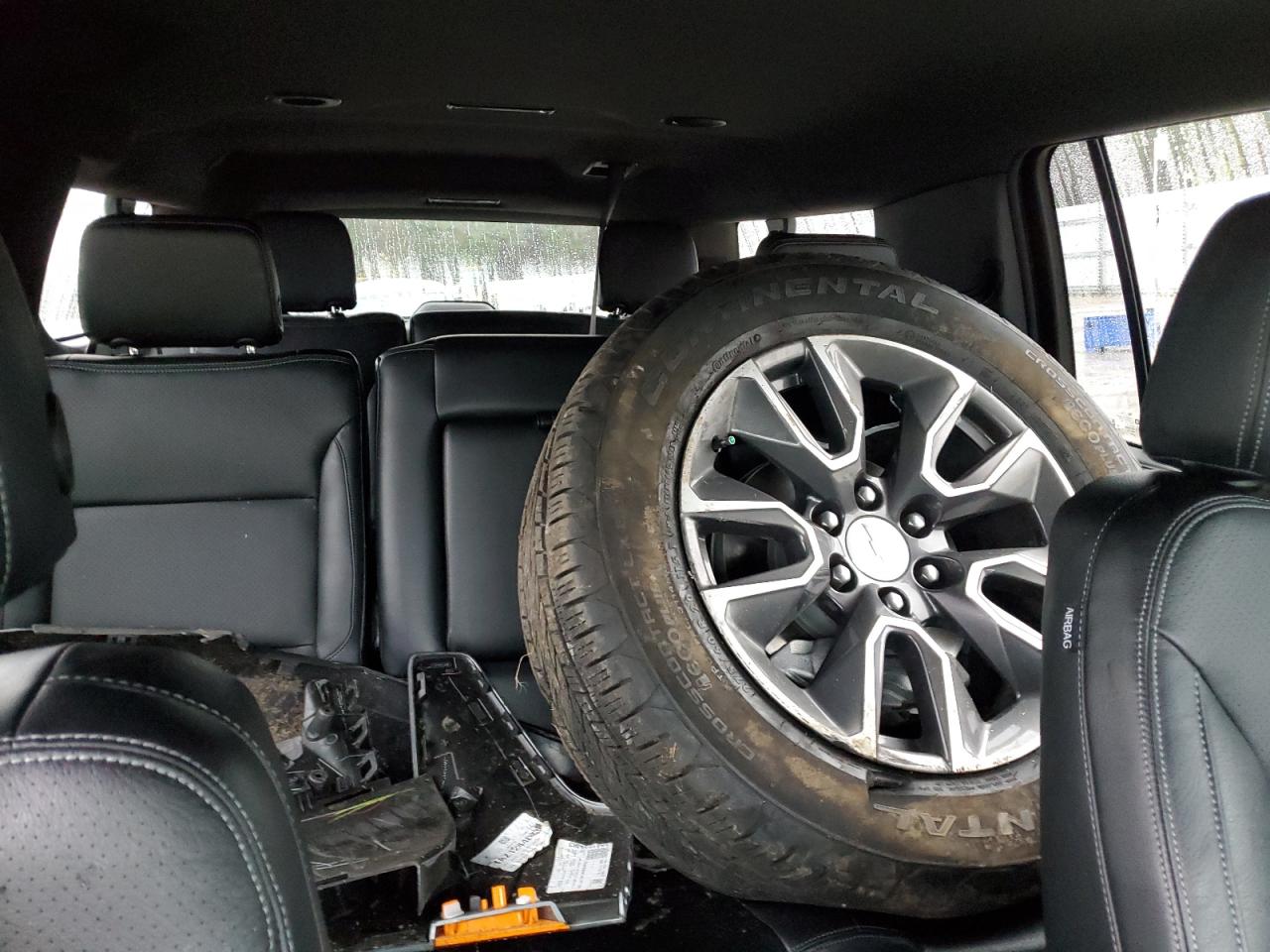 2024 CHEVROLET SUBURBAN C1500 LS VIN:1GNSCBKD4RR220754