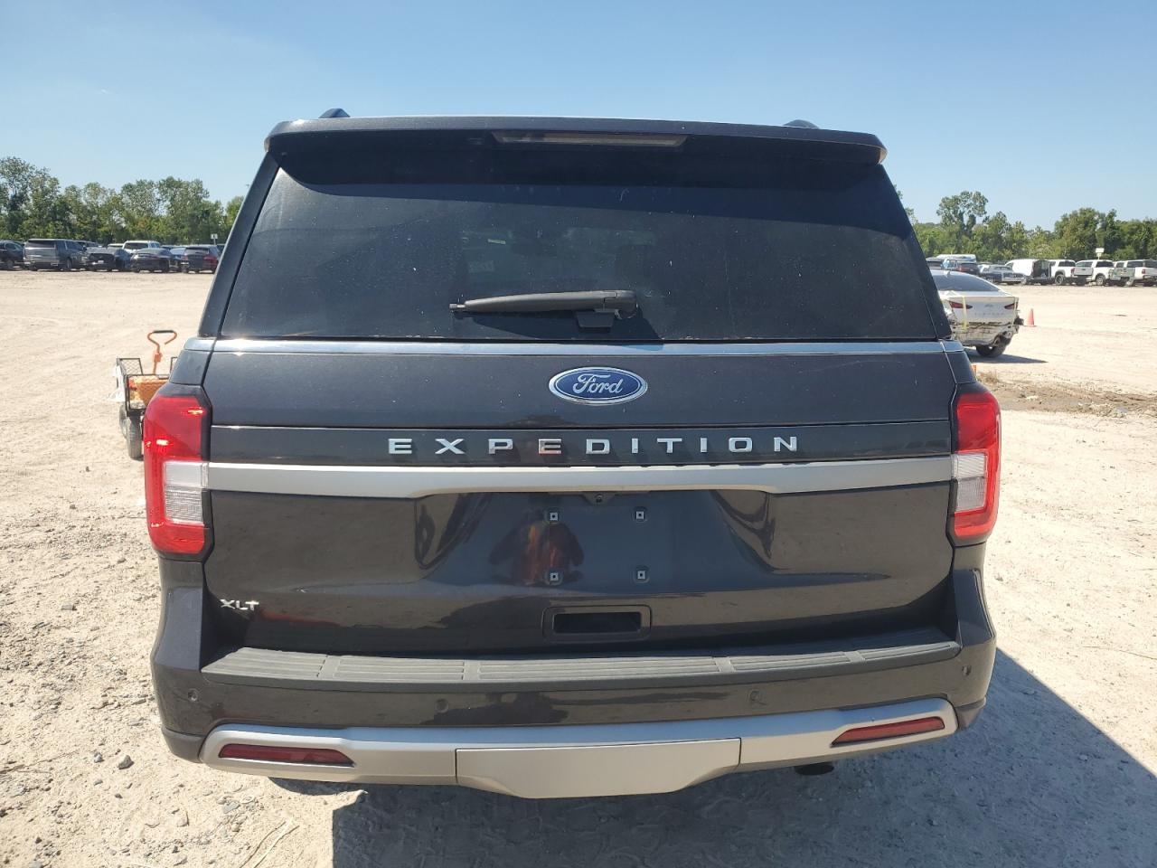 2024 FORD EXPEDITION XLT VIN:1FMJU1H80REA52328