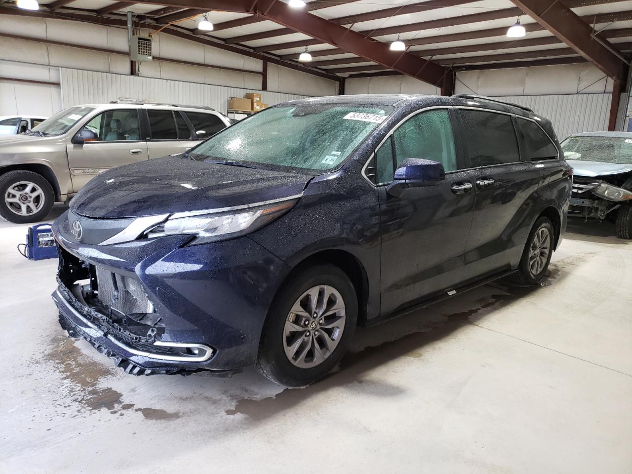2023 TOYOTA SIENNA XLE VIN:5TDYRKEC2PS172660