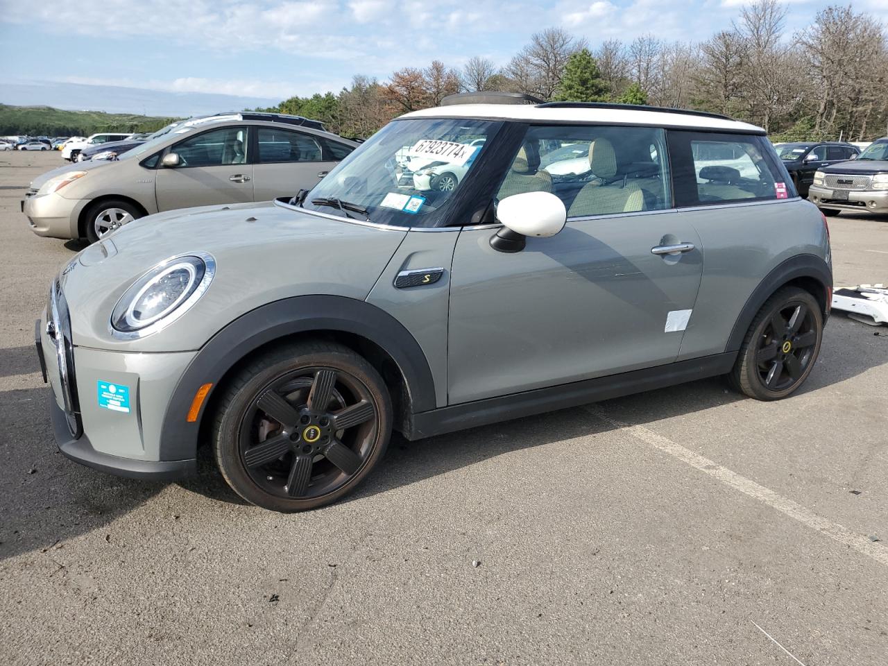 2022 MINI COOPER SE VIN:WMW13DJ03N2R00370