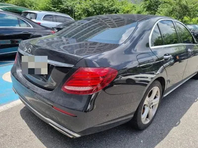 2017 Mercedes-Benz E 200 VIN: