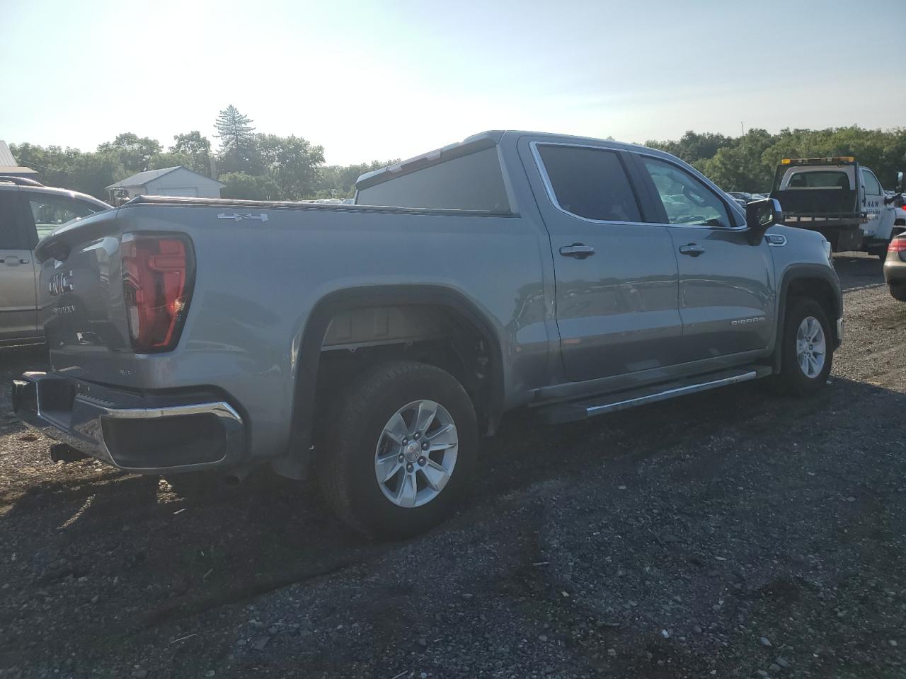 2023 GMC SIERRA K1500 SLE VIN:3GTUUBED6PG354429