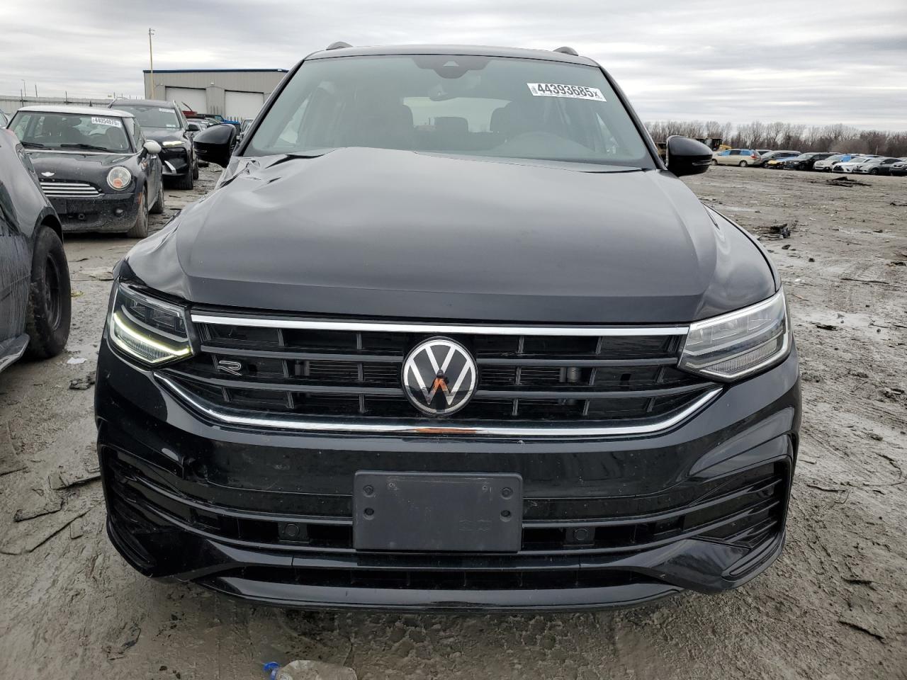 2022 VOLKSWAGEN TIGUAN SE R-LINE BLACK VIN:3VV8B7AX0NM155204