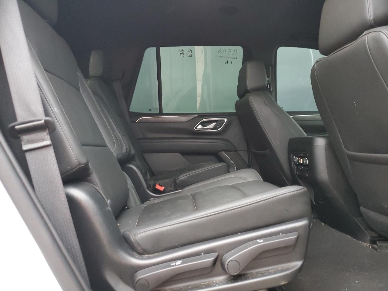 2022 CHEVROLET TAHOE C1500 LT VIN:1GNSCNKD6NR355648