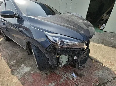 2018 Kia Sorento KNAPG81BDJA439364 VIN:KNAPG81BDJA439364