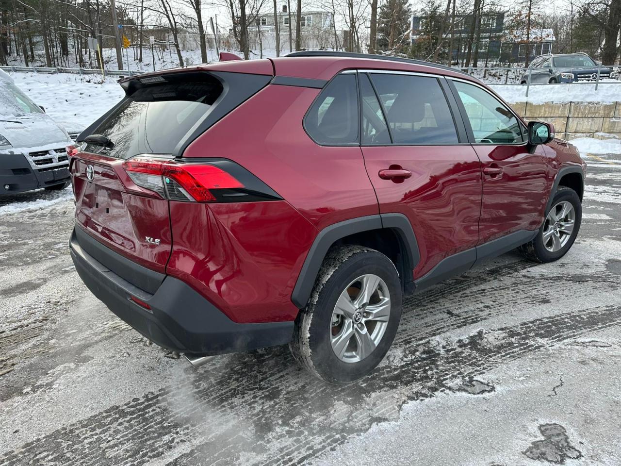 2023 TOYOTA RAV4 XLE VIN:2T3W1RFVXPW284807