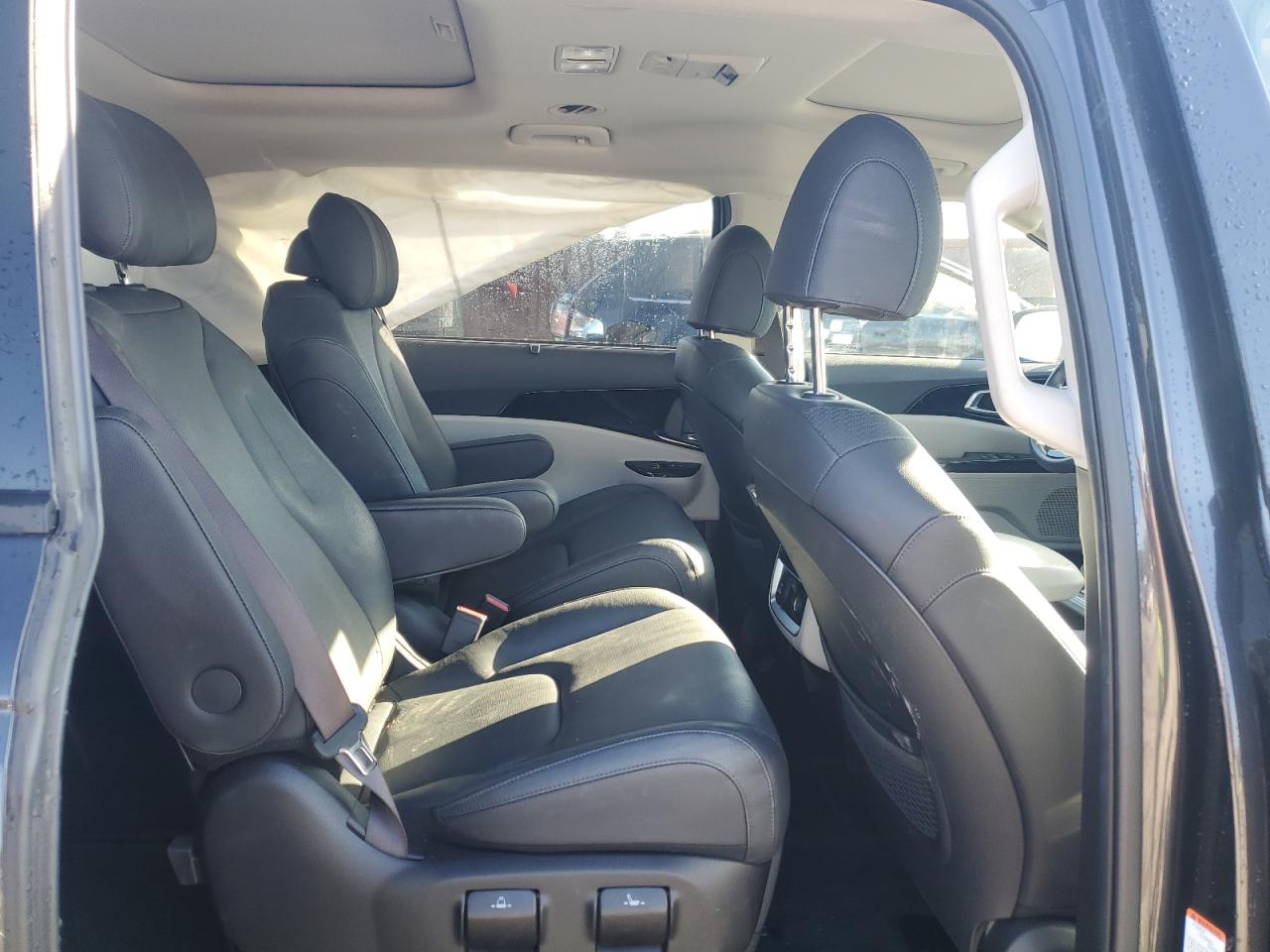 2023 KIA CARNIVAL SX VIN:KNDNE5H35P6194373