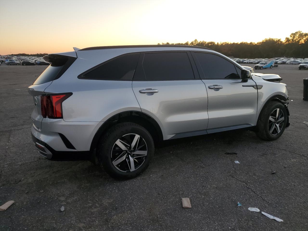 2022 KIA SORENTO S VIN:5XYRL4LC8NG156672