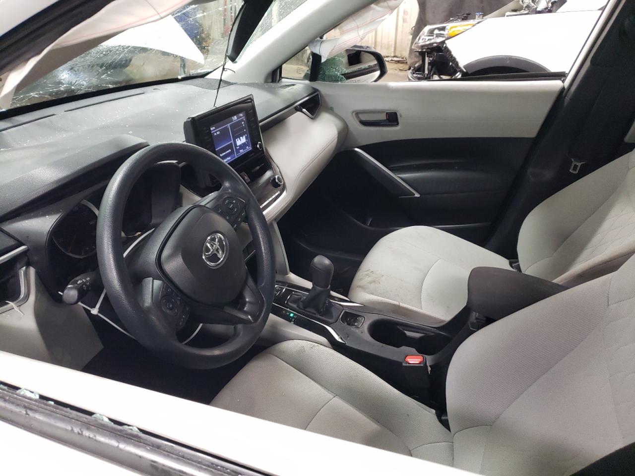 2022 TOYOTA COROLLA CROSS L VIN:7MUAAABG5NV005903