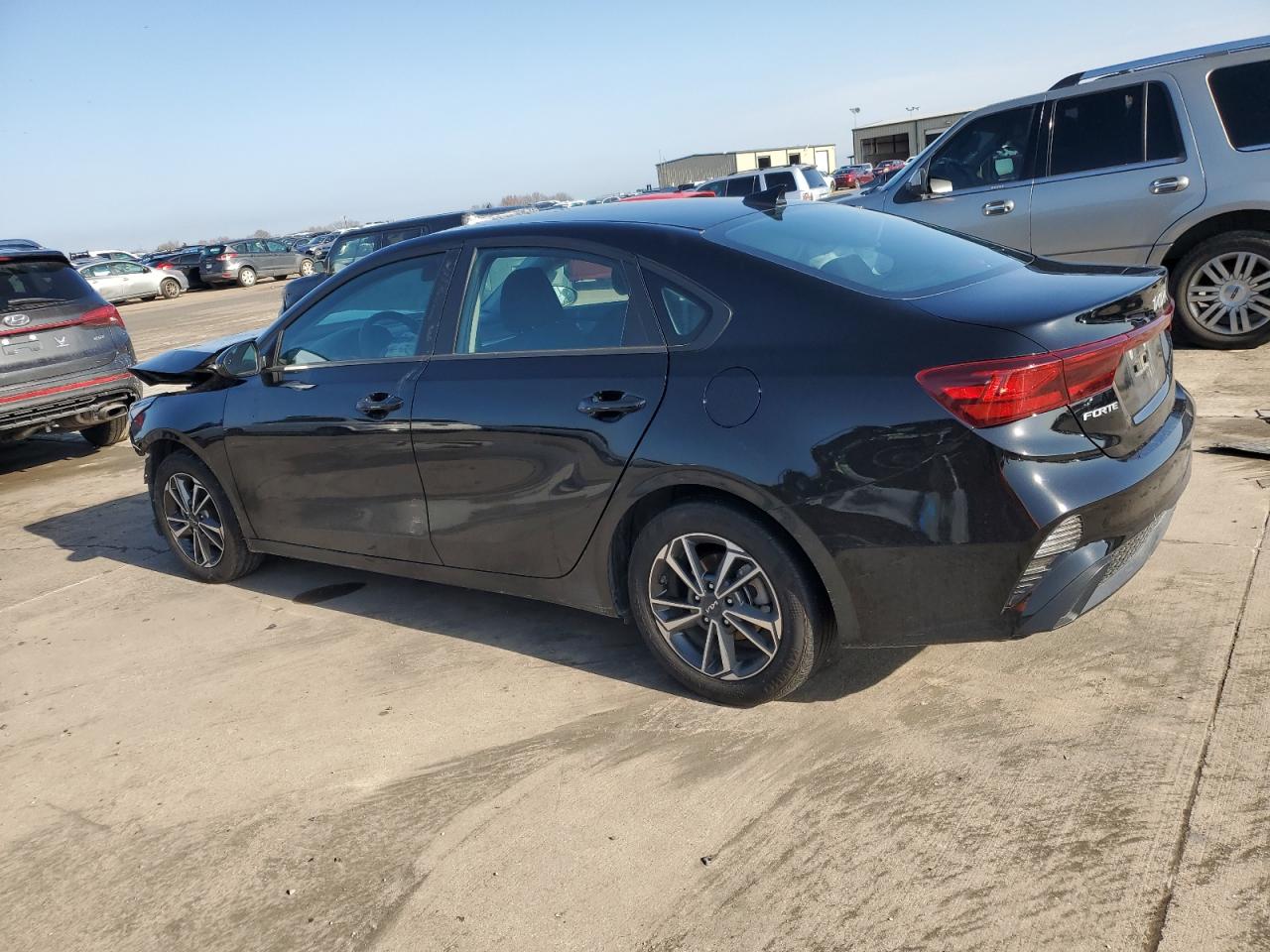 2023 KIA FORTE LX VIN:3KPF24AD7PE693194