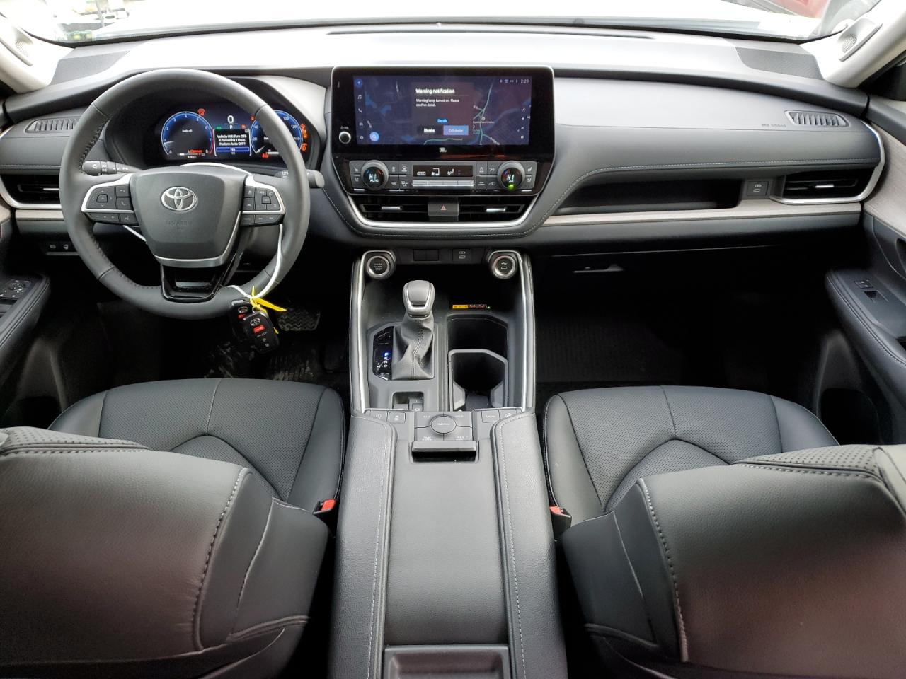 2024 TOYOTA GRAND HIGHLANDER XLE VIN:5TDAAAB59RS040670