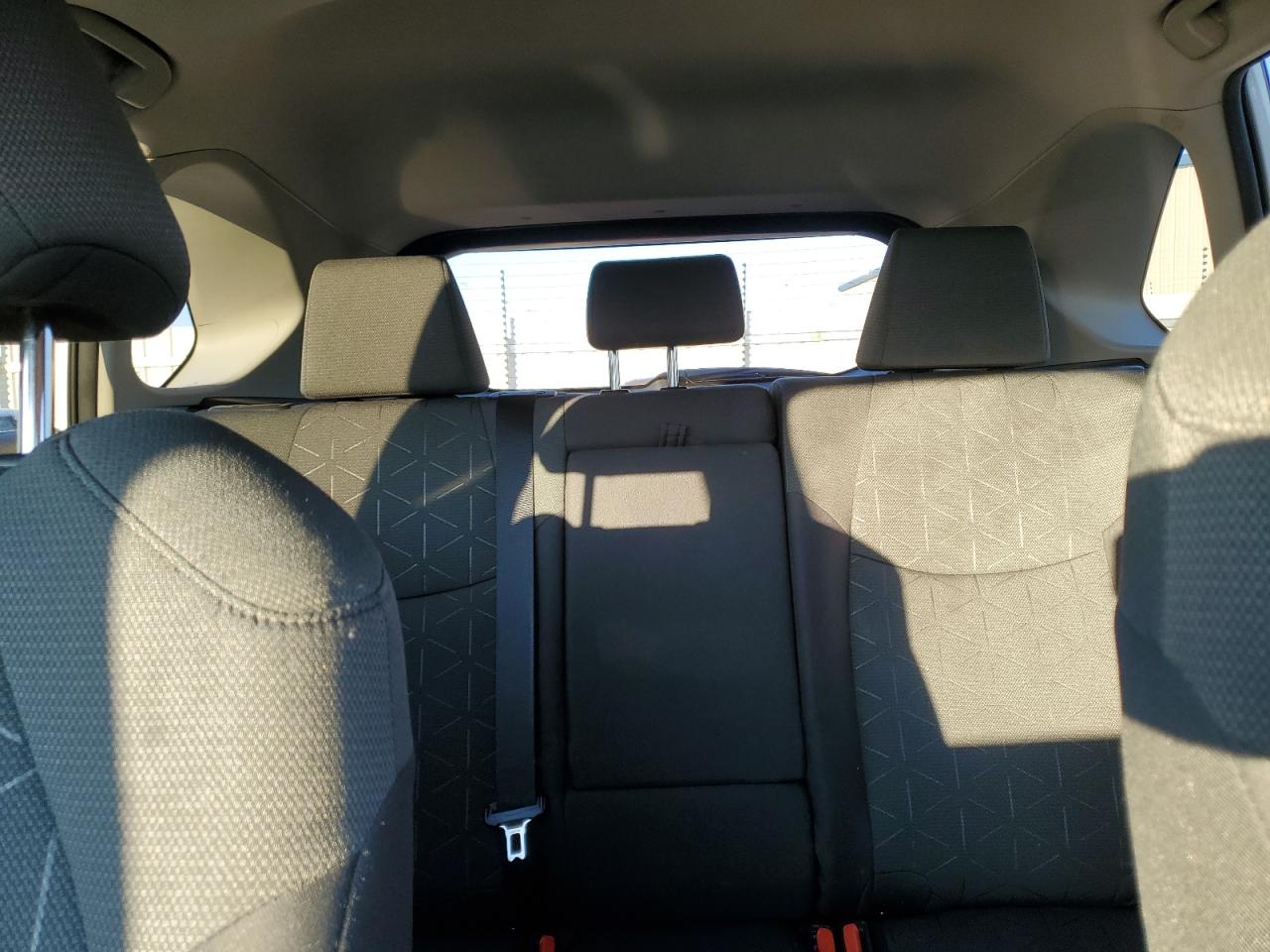 2022 TOYOTA RAV4 XLE VIN:2T3W1RFVXNC201438
