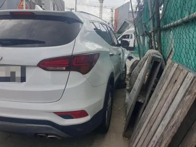2017 Hyundai Santa FE KMHSW81UBJU834712 VIN:KMHSW81UBJU834712