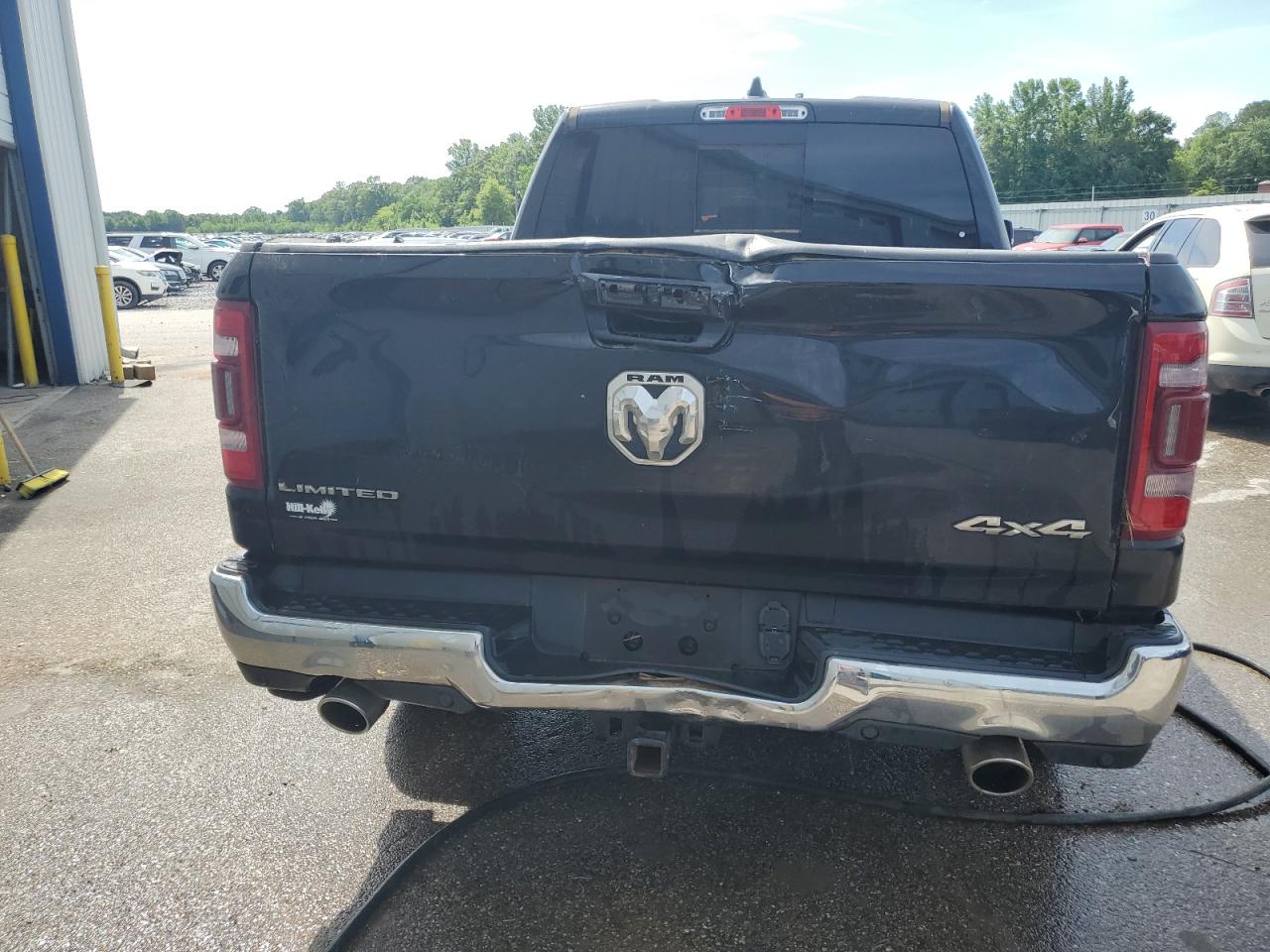 2023 RAM 1500 LIMITED VIN:1C6SRFHT5PN522613