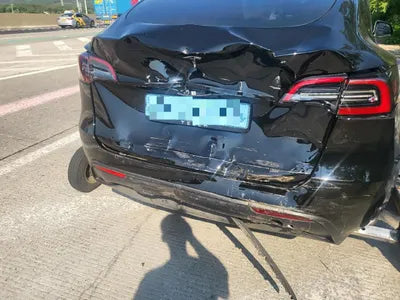 2023 Tesla Model Y VIN: