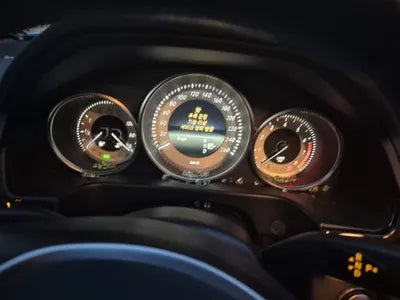 2015 Mercedes-Benz E 300 VIN: