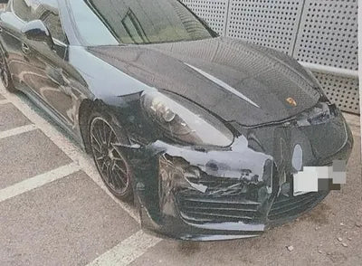 2014 Porsche Panamera VIN: