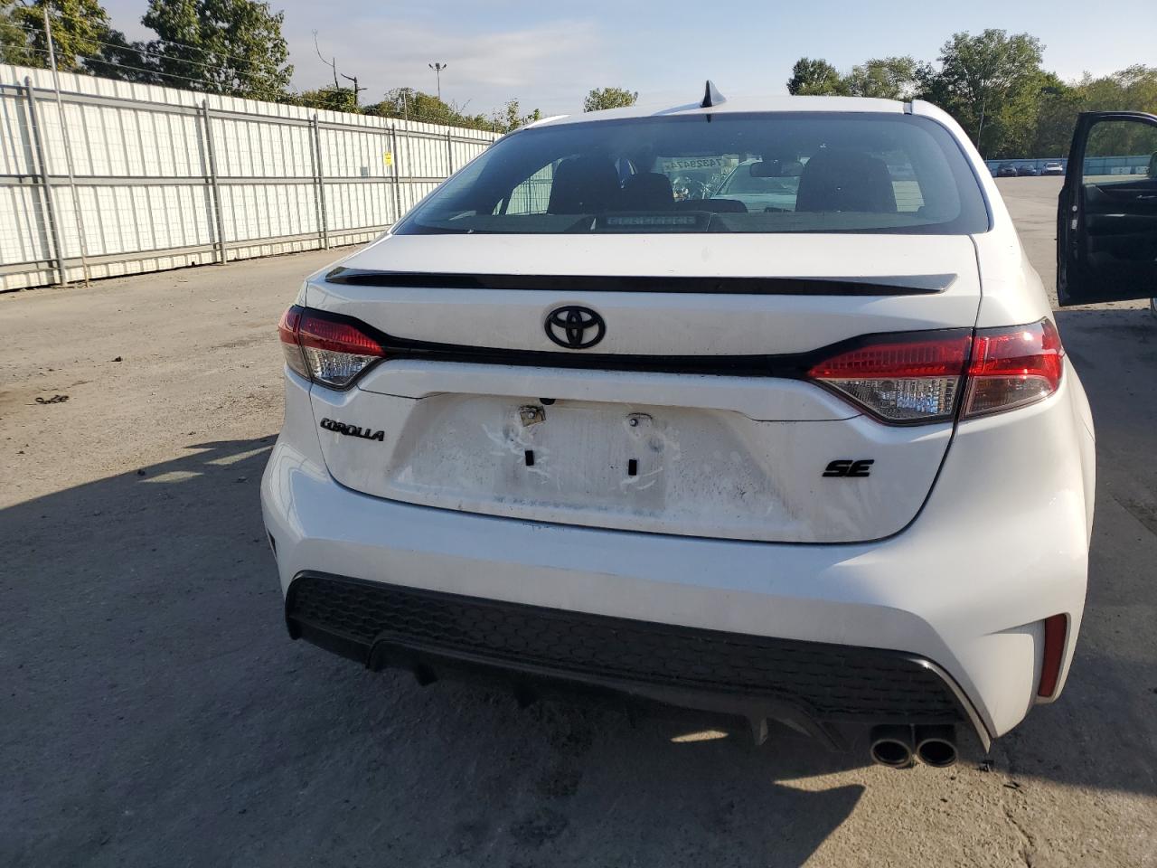 2022 TOYOTA COROLLA SE VIN:5YFS4MCE2NP114249