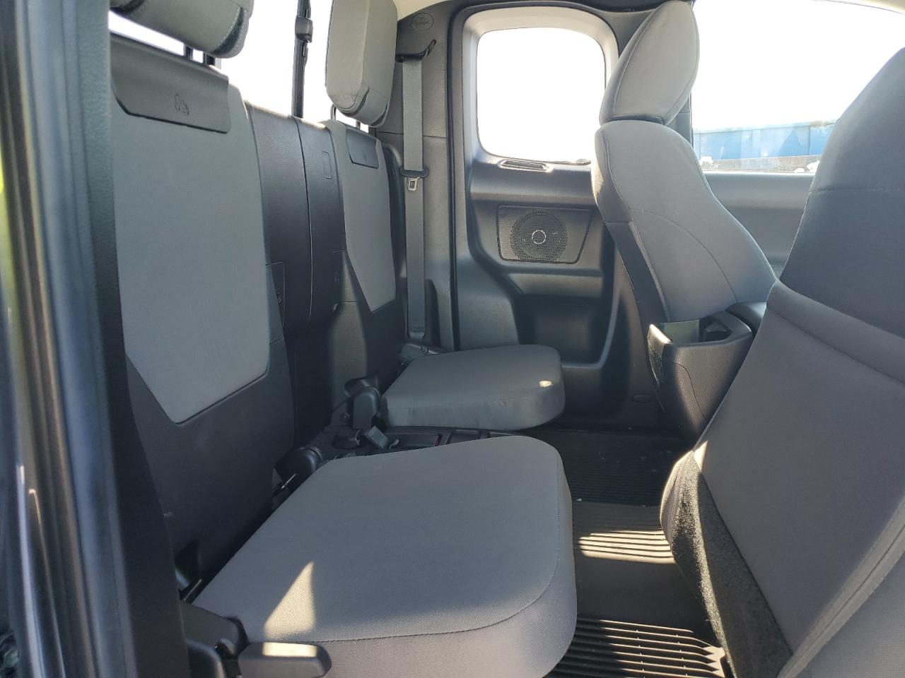 2022 TOYOTA TACOMA ACCESS CAB VIN:3TYRZ5CN2NT020227