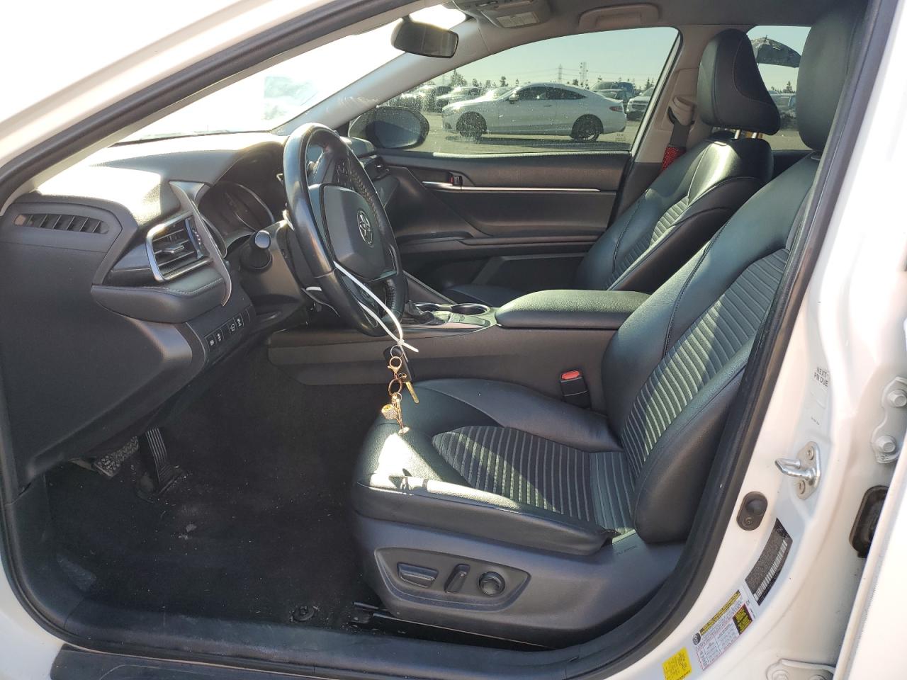 2022 TOYOTA CAMRY SE VIN:4T1G11AK7NU640736