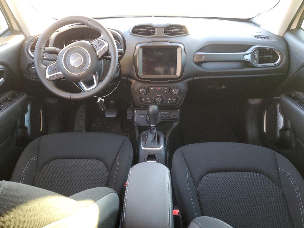 2023 JEEP RENEGADE LATITUDE VIN:ZACNJDB11PPP23194