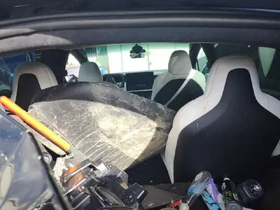 2023 Tesla Model X VIN: