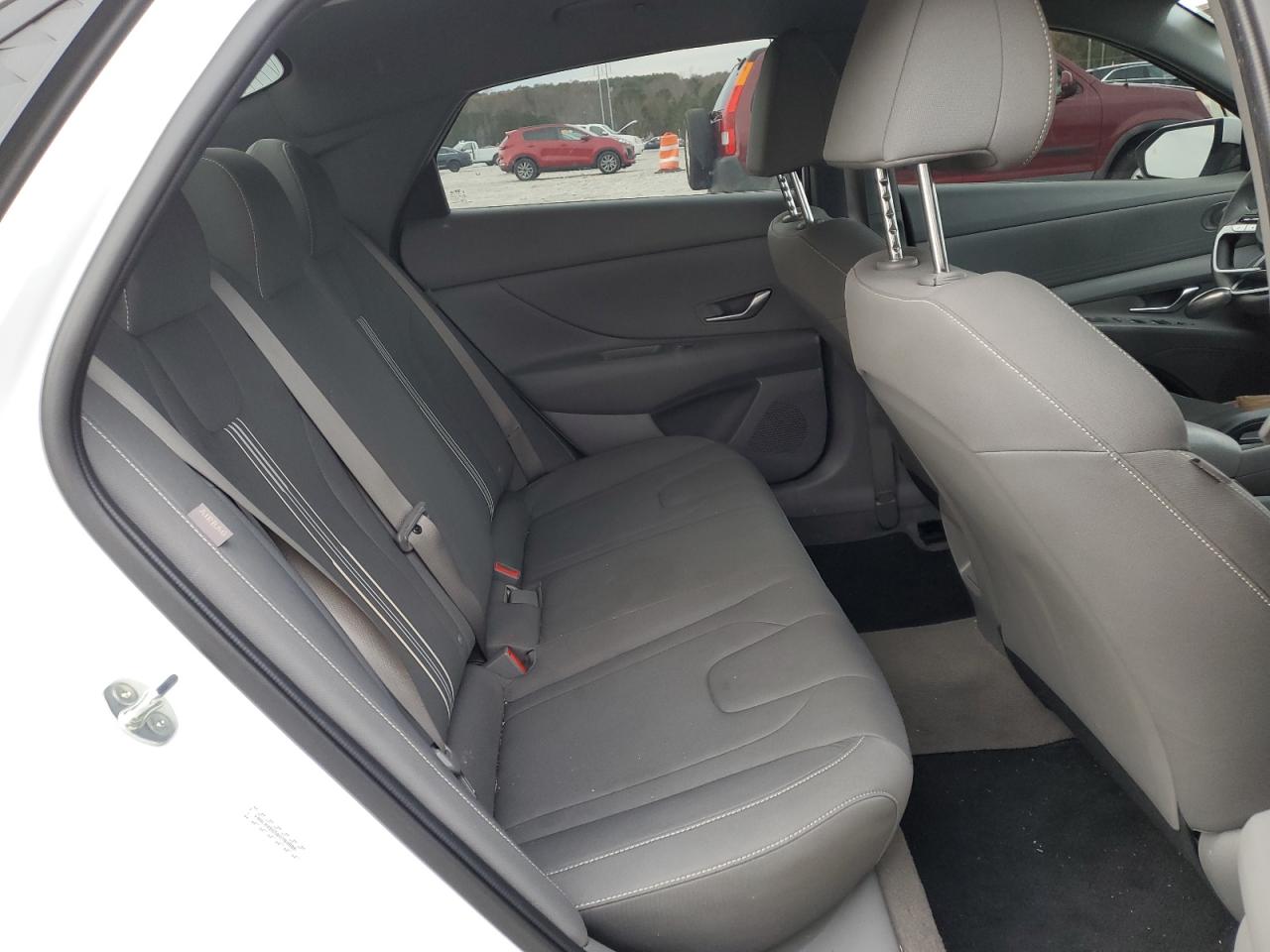 2024 HYUNDAI ELANTRA SEL VIN:KMHLM4DG5RU704888