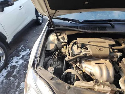 2016 Toyota Camry VIN: