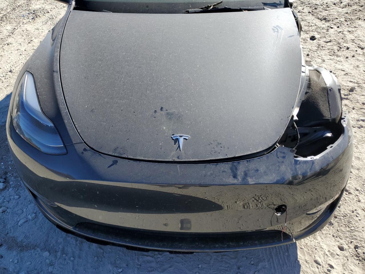 2024 TESLA MODEL Y  VIN:7SAYGDED2RF018759