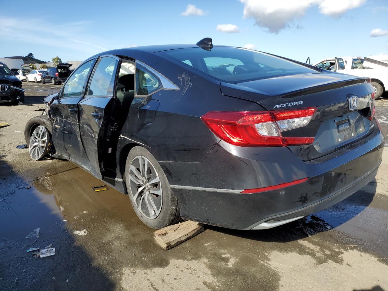 2022 HONDA ACCORD HYBRID EXL VIN:1HGCV3F5XNA028636