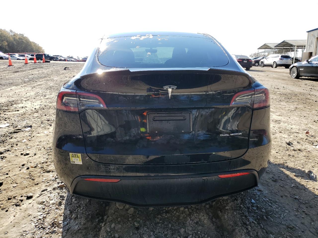 2023 TESLA MODEL Y  VIN:7SAYGAEE8PF705801
