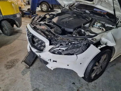 2014 Mercedes-Benz E 220 VIN: