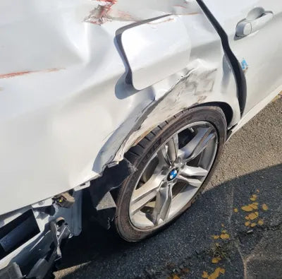 2016 BMW 328 WBA8E9100GK437483 VIN:WBA8E9100GK437483