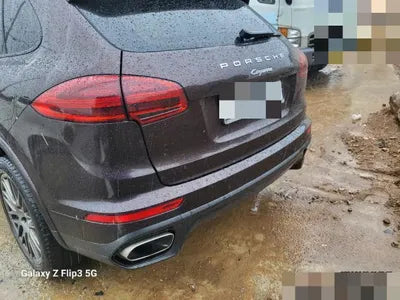 2017 Porsche Cayenne VIN: