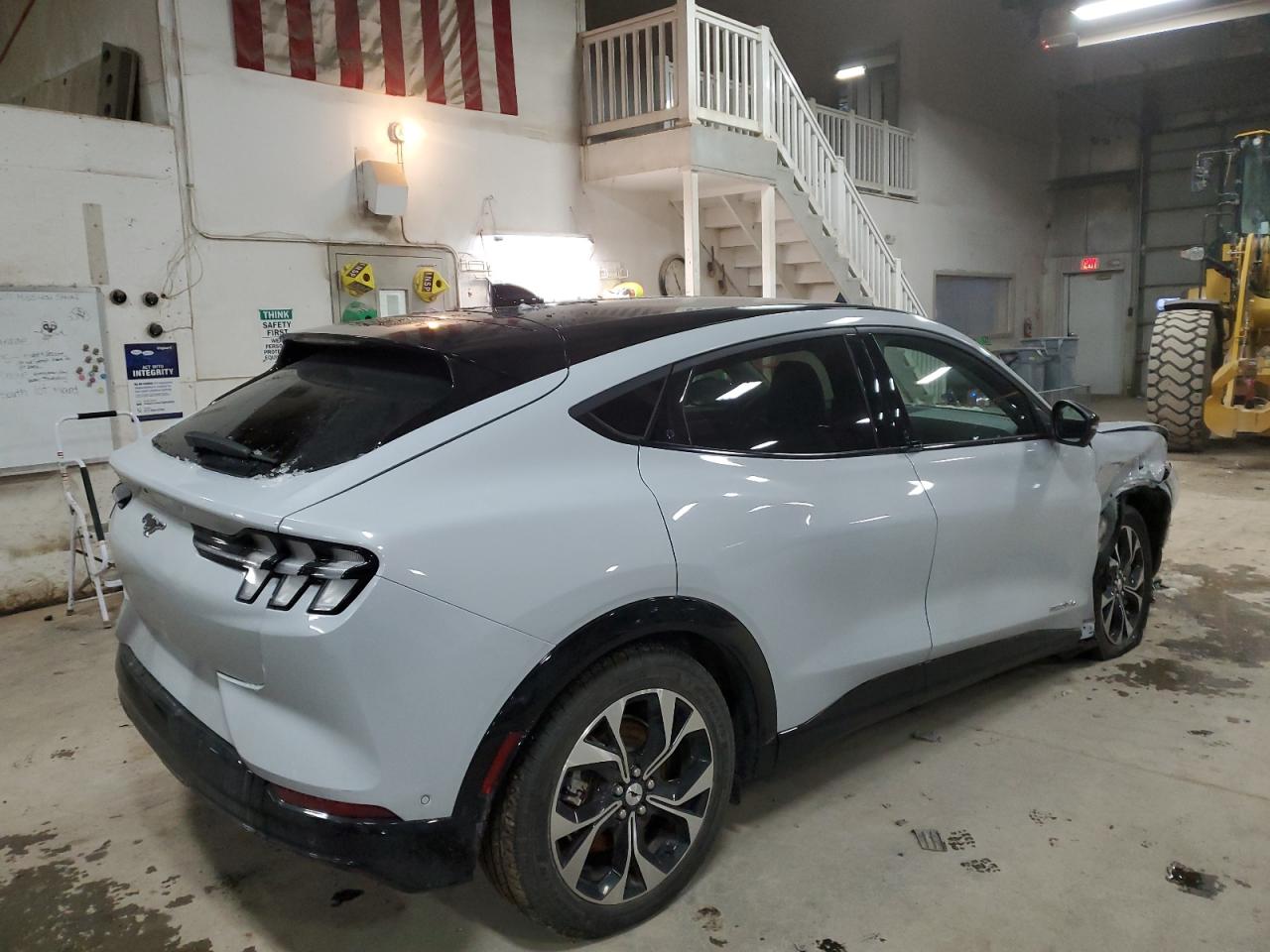 2023 FORD MUSTANG MACH-E PREMIUM VIN:3KPF24AD9PE643669
