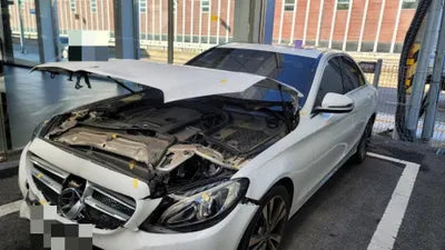 2018 Mercedes-Benz C 200 WDDWF4CB9JF704862 VIN:WDDWF4CB9JF704862