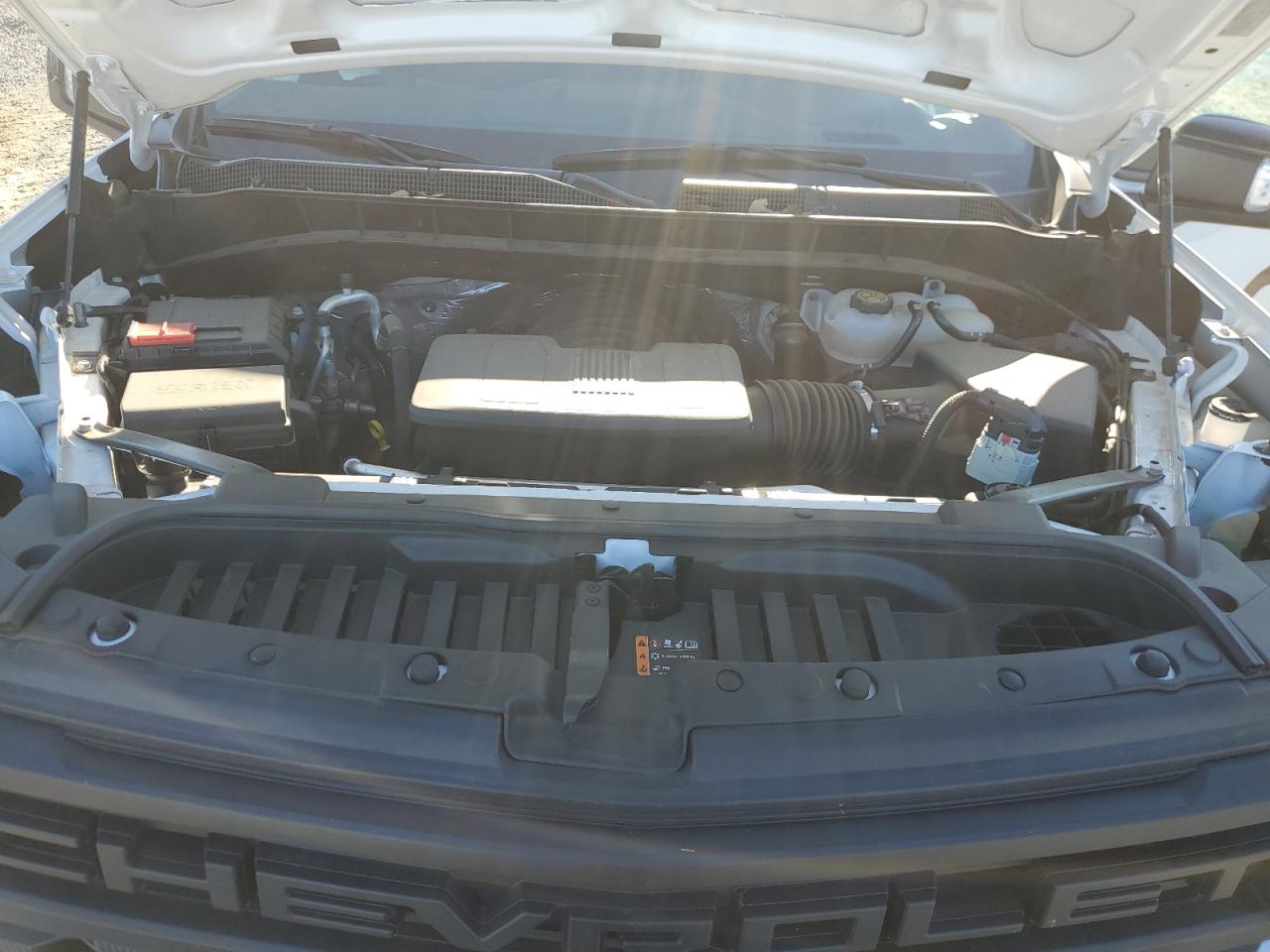 2024 CHEVROLET SILVERADO K1500 VIN:1GCUDAED9RZ126051