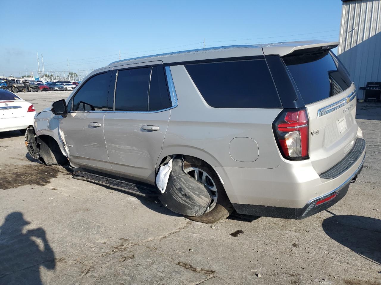 2022 CHEVROLET TAHOE K1500 LT VIN:1GNSKNKD7NR228460