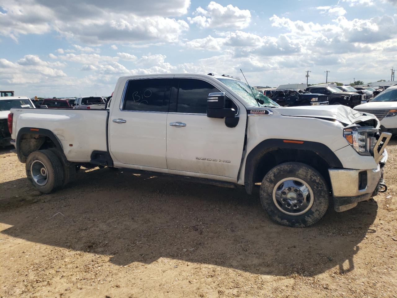 2023 GMC SIERRA K3500 SLT VIN:1GT49UEY8PF200581