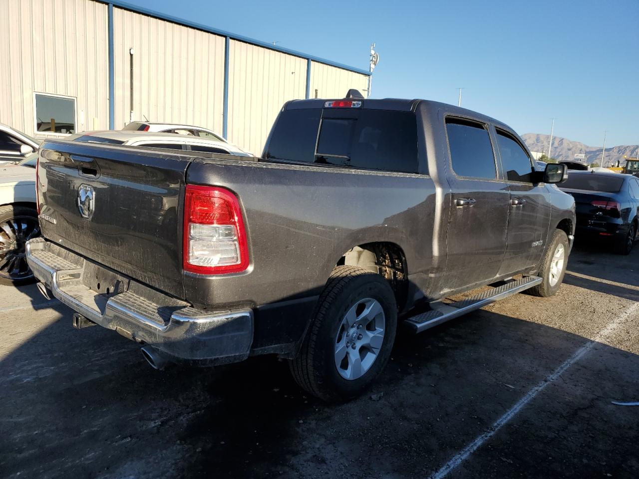 2022 RAM 1500 BIG HORN/LONE STAR VIN:1C6RREFM1NN446194