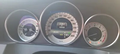 2016 Mercedes-Benz E 200 VIN: