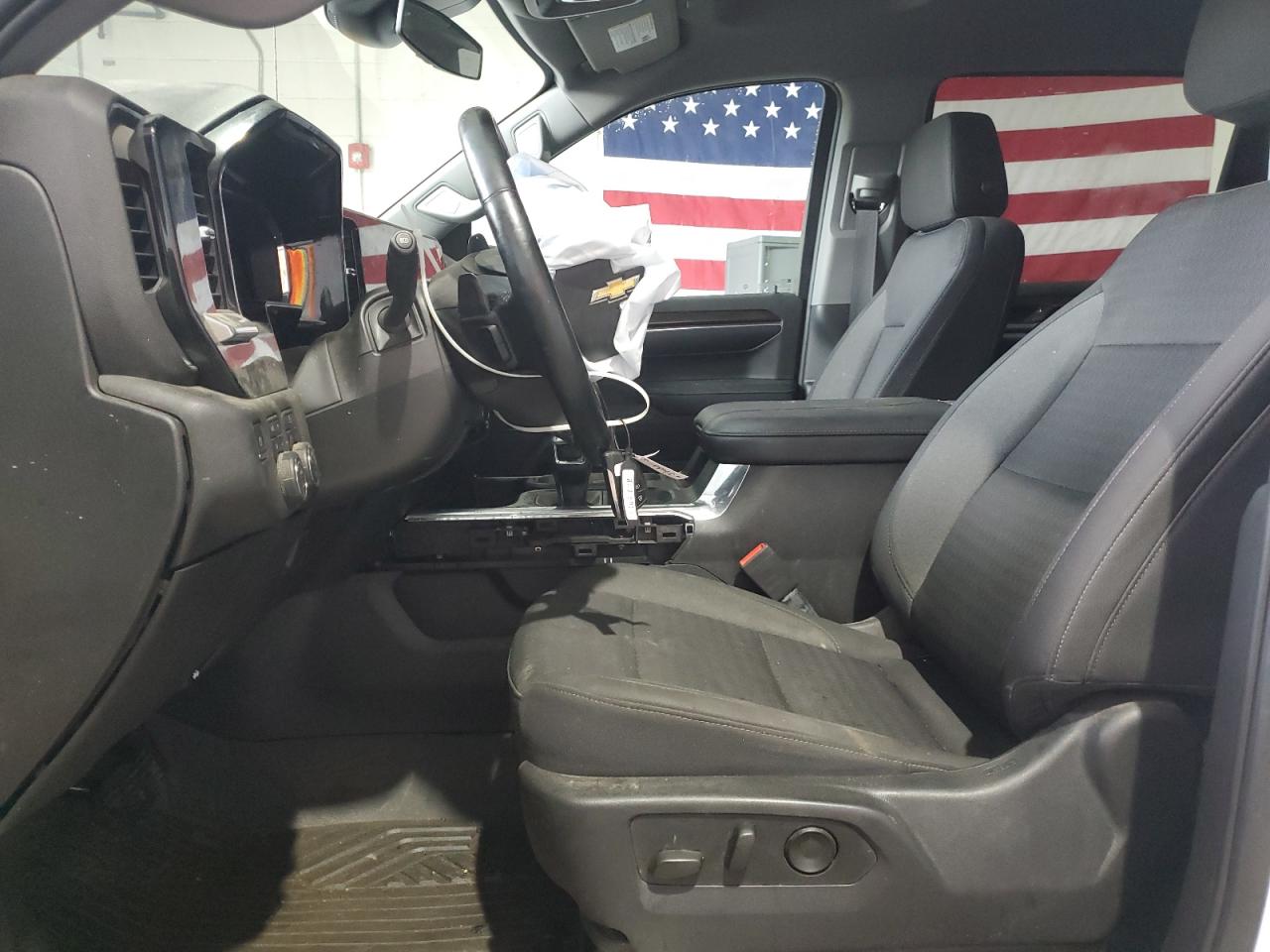 2023 CHEVROLET SILVERADO K1500 LT VIN:1GCUDDE83PZ241567