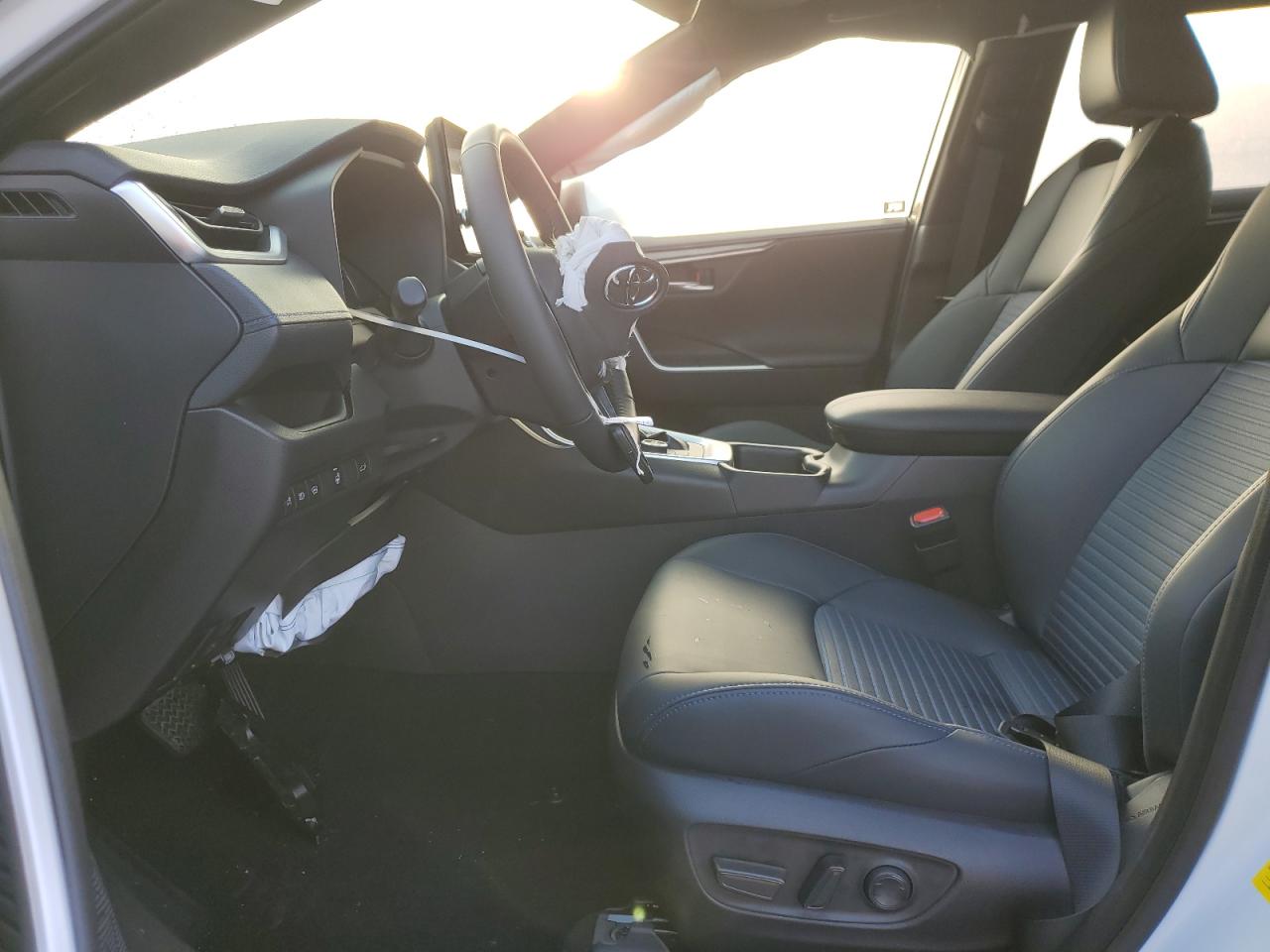 2024 TOYOTA RAV4 XSE VIN:JTME6RFV4RJ057711
