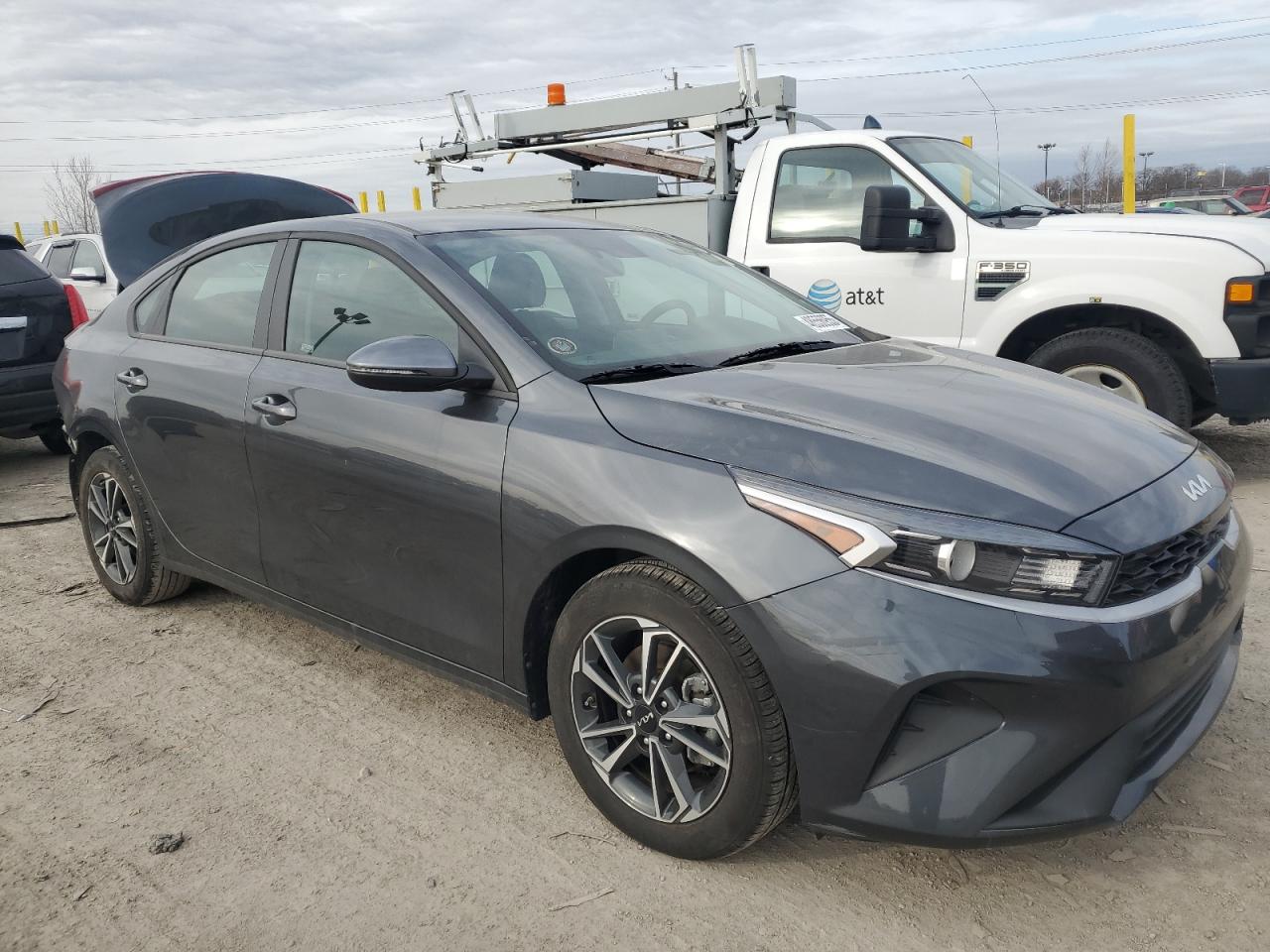 2024 KIA FORTE LX VIN:3KPF24AD4RE779405