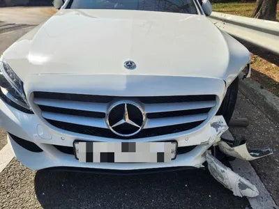 2017 Mercedes-Benz C 200 VIN: