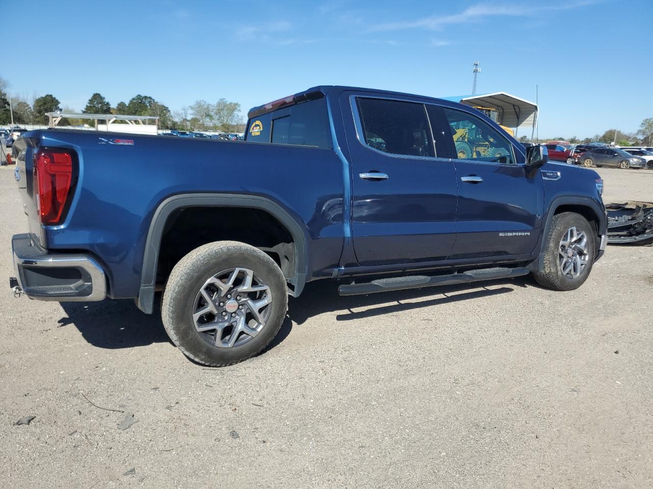 2022 GMC SIERRA K1500 SLT VIN:1GTUUDED8NZ643367
