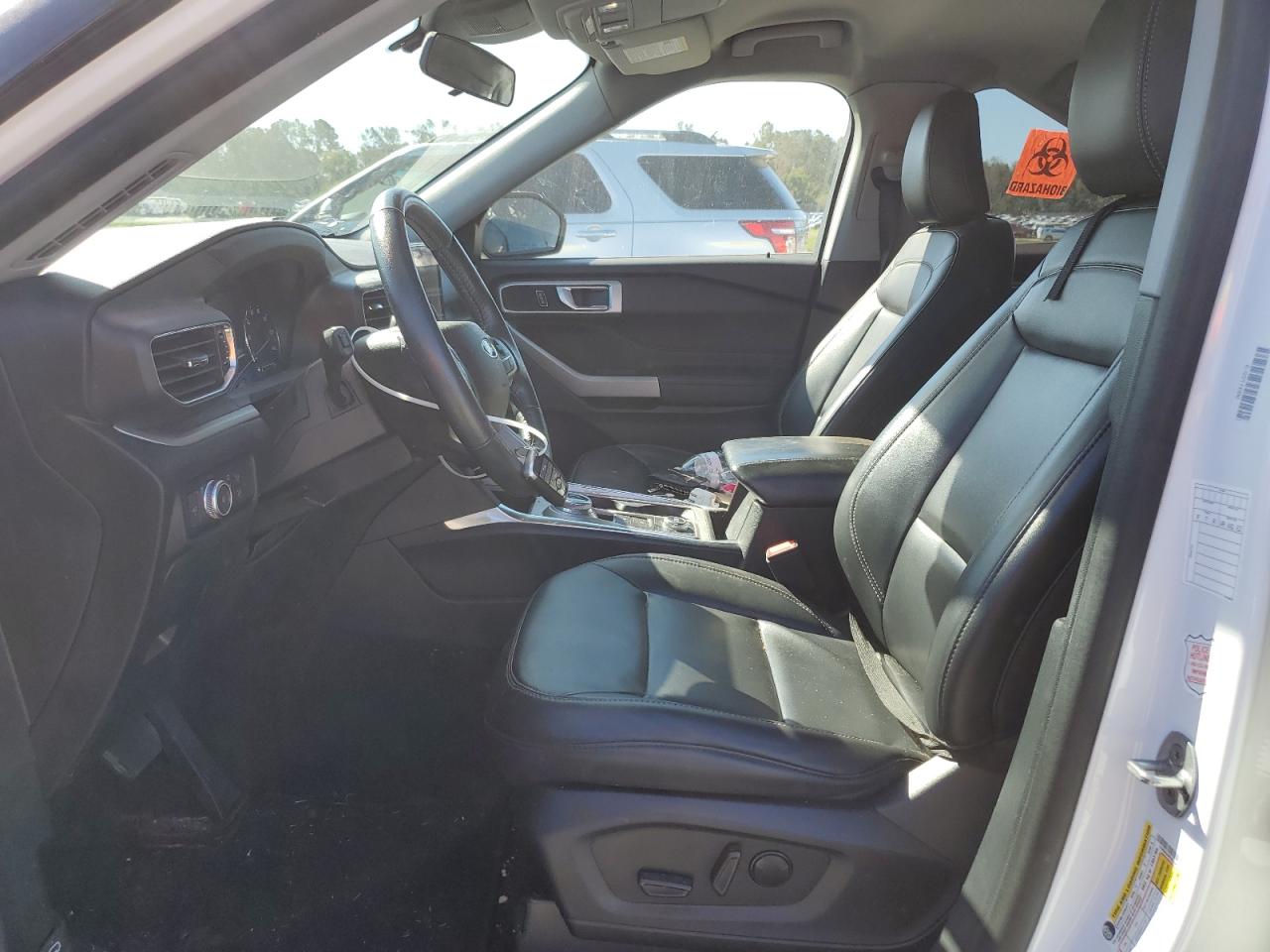 2022 FORD EXPLORER XLT VIN:1FMSK8DH5NGB02843